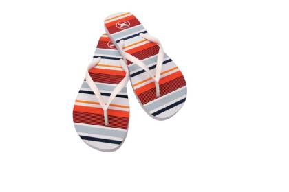 Hering chinelo-de-borracha-hering-priscila-prade.jpeg