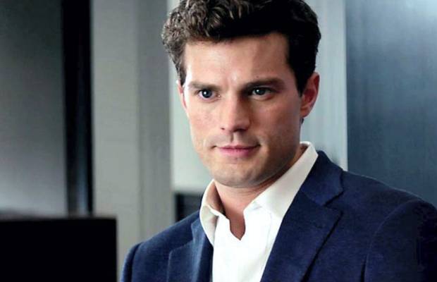 Flagra de “Christian Grey brasileiro” enloquece fãs de ’50 Tons de Cinza’ na internet