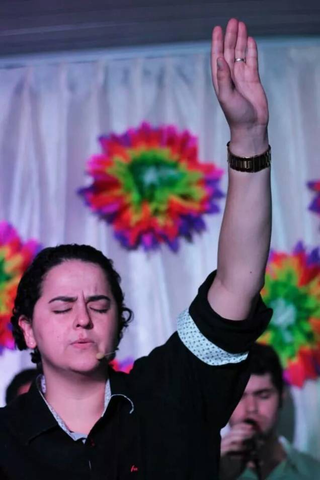 Lanna Holder: na organização da primeira balada gospel gay Lanna Holder: na organização da primeira balada gospel gay