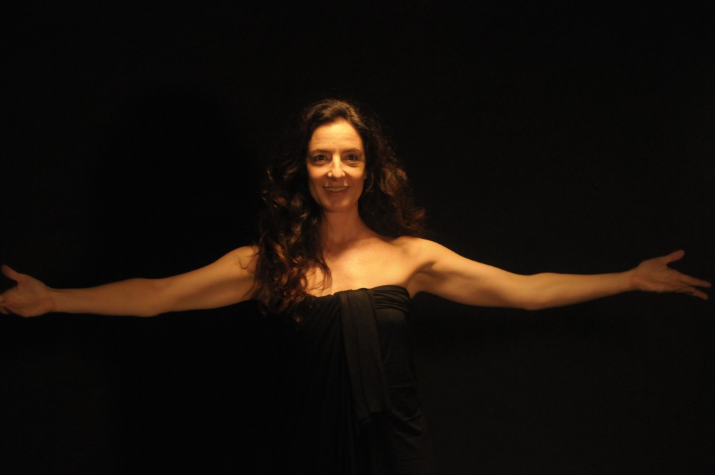 Clarice Niskier apresenta "A Alma Imoral" no Teatro da Vila do JK Iguatemi (Foto: Dalton Valério)