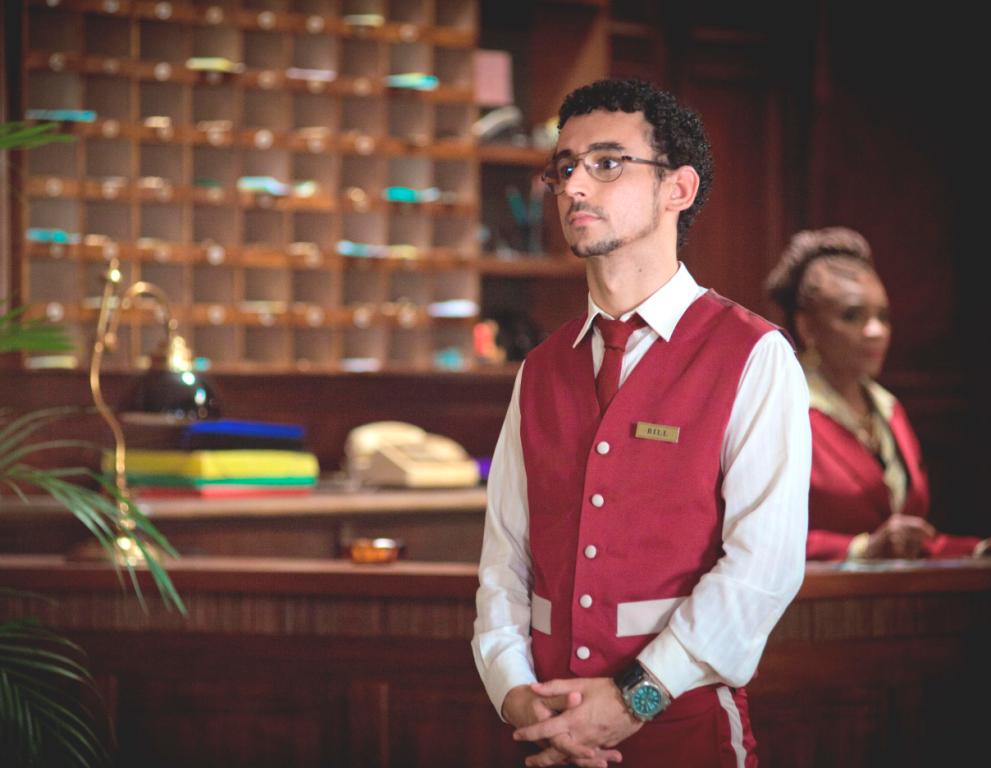"Copa Hotel": Paulo Verlings foi o mensageiro Bill no seriado do GNT (Foto: Divulgação)
