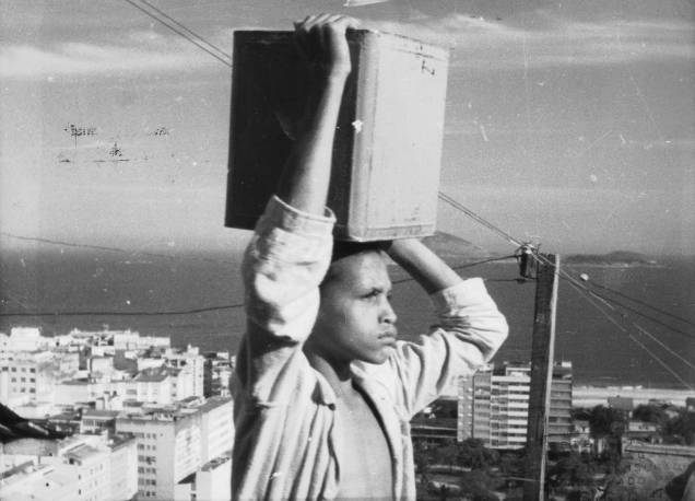 Couro de Gato, de Joaquim Pedro de Andrade: episódio do longa-metragem Cinco Vezes Favela (1963)