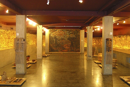 Cripta no subsolo do Museu Anchieta, no Pátio do Colégio