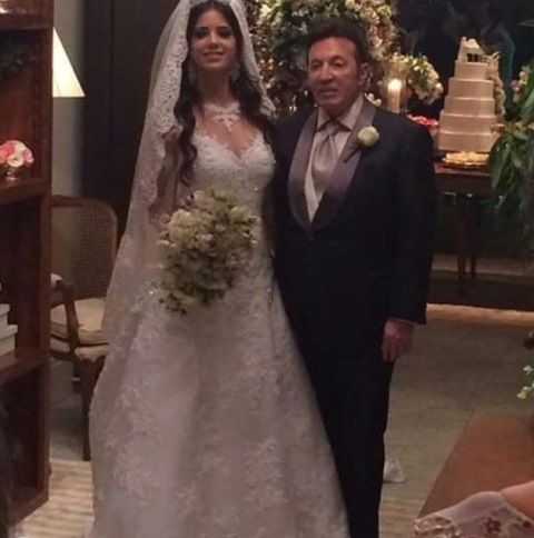 Stephanie, 30 anos, e Celso Ricardo de Moraes, 71: casados sob a benção do Reverendo Aldo (Foto: Arquivo Pessoal)