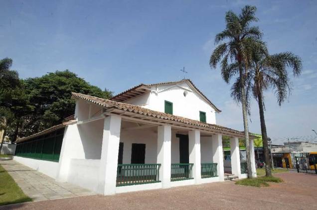 Fachada da Capela de São Miguel Arcanjo: inaugurada em 1622 Fachada da Capela de São Miguel Arcanjo: inaugurada em 1622