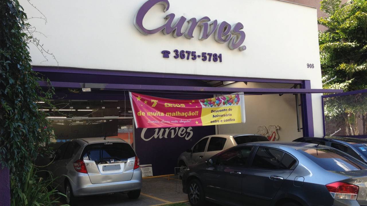 curves-pompeia.jpeg