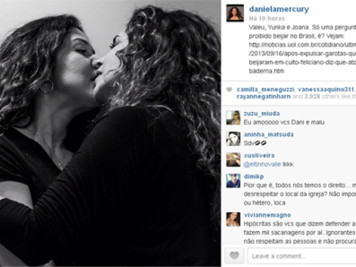 Daniela Mercury publica foto beijando a... | VEJA SÃO PAULO