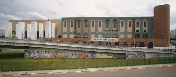 EDIFICIOS MAIS FEIOS DA CIDADE