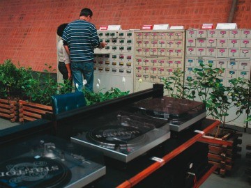 Discoteca Oneyda Alvarenga: é preciso enviar um e-mail com a lista dos CDs que pretende doar