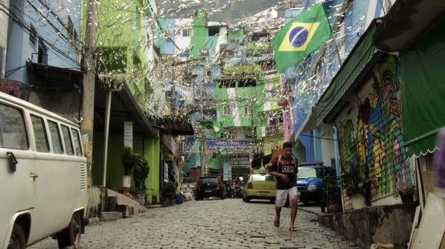 5X Pacificação: cinco episódios sobre o morros pacificados do Rio de Janeiro