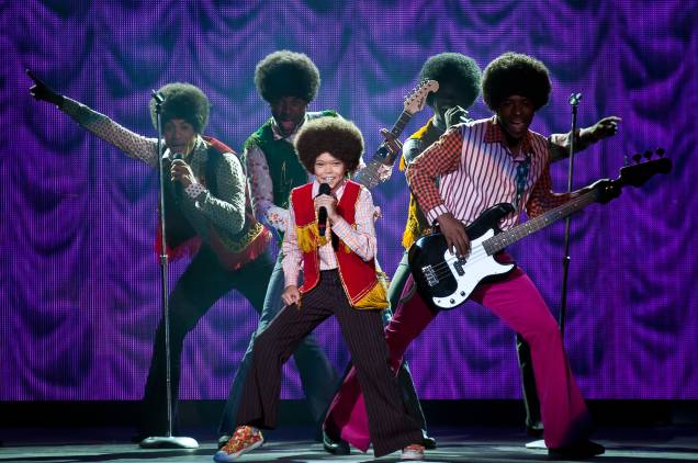 Cena do espetáculo Thriller Live: uma homenagem ao rei do pop