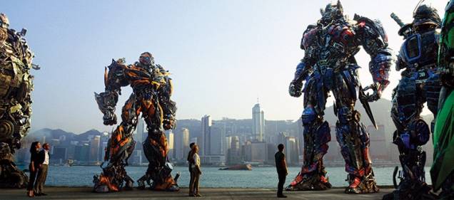 Transformers — A Era da Extinção: guerra e paz nos Estados Unidos entre robôs e humanos