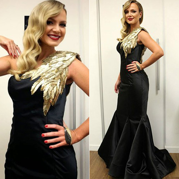 A apresentadora Eliana escolheu o mesmo modelo, mas com tecido diferente, para o Troféu Imprensa (Foto: Reprodução)