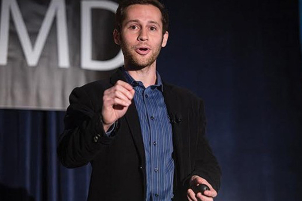 Este professor universitário enlouqueceu a web com questão final de sua prova