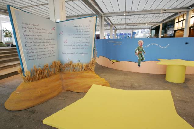 A instalação em forma de labirinto: uma das treze atrações da exposição