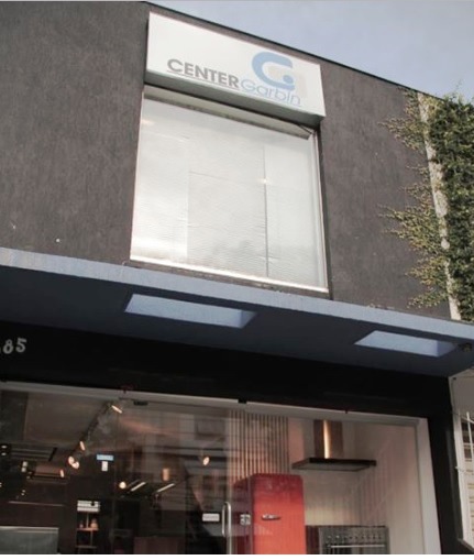 Fachada da Center Garbin