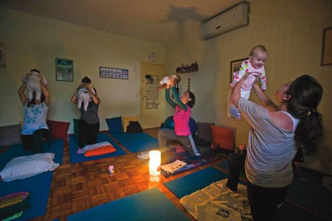 Baby yoga - COMPORTAMENTO - 2229