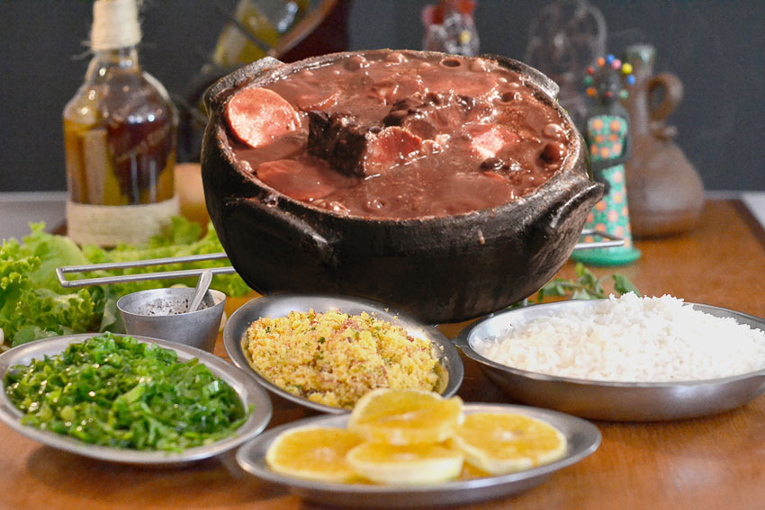 feijoada-mineira.jpeg