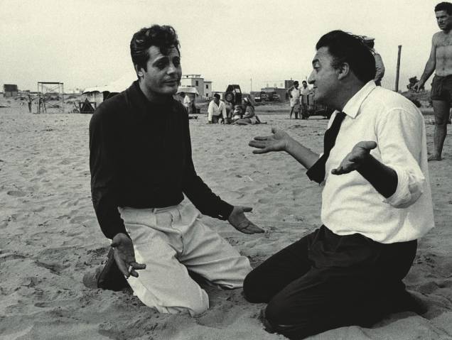 O cineasta Fellini e o ator Marcello Mastroianni O cineasta Fellini e o ator Marcello Mastroianni