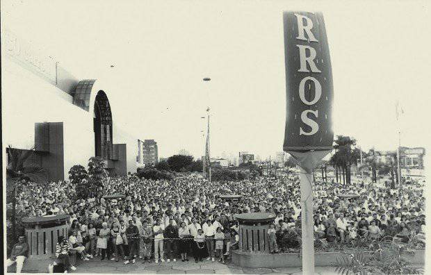 Festa em 1993 no Shopping Ibirapuera