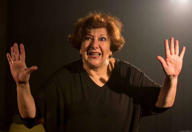 A atriz Jandira Martini na peça Prof! Profa!" A atriz Jandira Martini na peça Prof! Profa!"