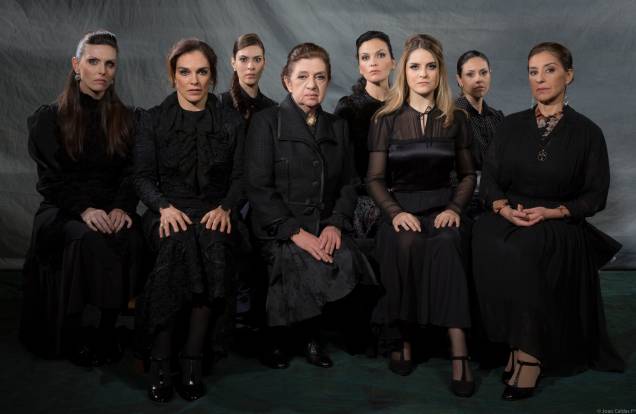 Walderez de Barros encabeça o elenco da nova montagem de A Casa de Bernarda Alba: direção de Elias Andreato