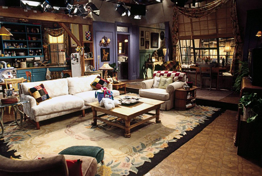 friends-tv_show-monica_apartment_set-01