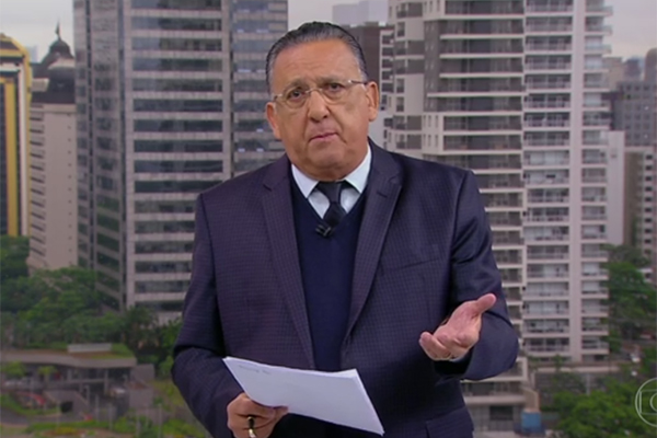 Luis Ernesto Lacombe e Galvão Bueno se emocionam com notícias da tragédia da Chapecoense no ‘Bom Dia Brasil’