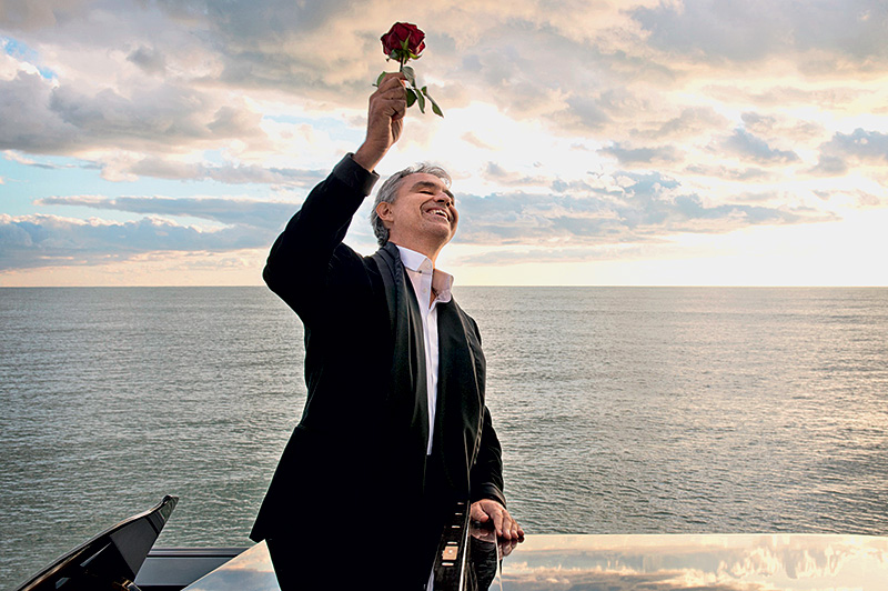 Andrea Bocelli: show do tenor italiano tem projeção nos cinemas