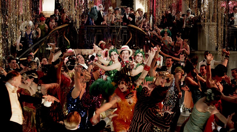 O Grande Gatsby: o milionário Jay Gatsby prepara uma grande festa em sua casa