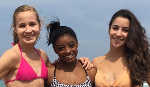 Após críticas a ‘tanquinhos’ das ginastas americanas no Rio, internauta dá resposta perfeita