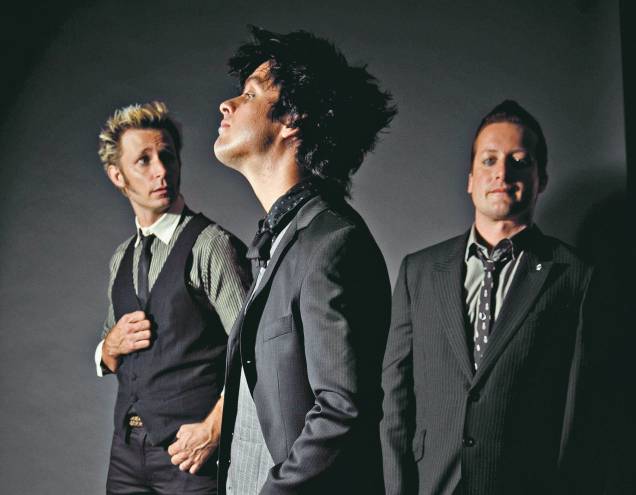 Green Day: Mike Dirnt, Billie Joe Armstrong e Tré Cool com a turnê de 21st Century Breakdown