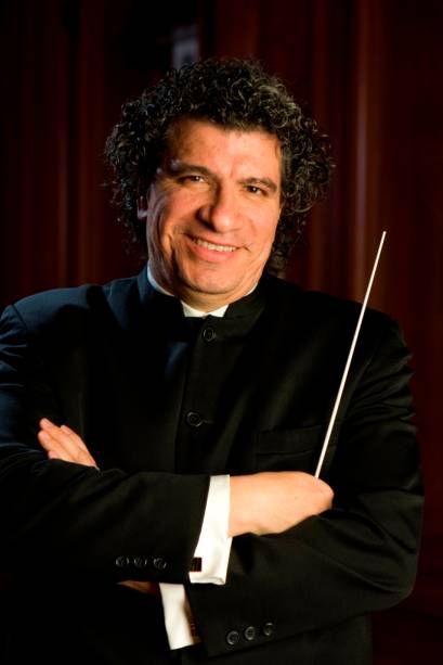 O maestro costa-riquenho Giancarlo Guerrero
