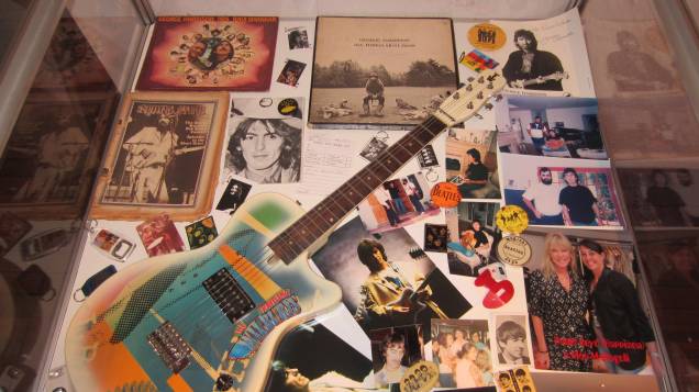 Guitarra Gretsch, modelo Traveling Wilburys, edição limitada exatamente igual a usada por George Harrison