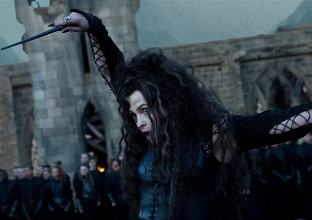 Helena Bonham Carter: atriz volta na pele de Bellatrix Lestrange Helena Bonham Carter: atriz volta na pele de Bellatrix Lestrange
