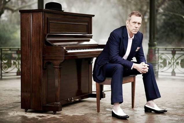 O ator e músico Hugh Laurie