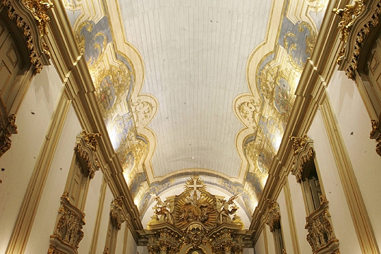 Igreja do Convento de São Francisco de Assis: interior conservado