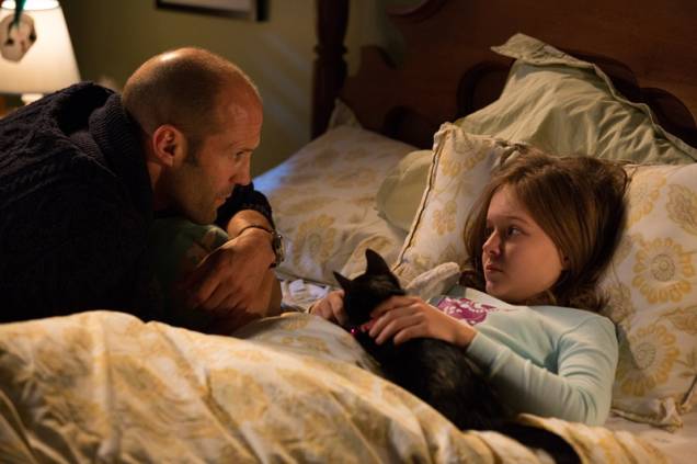 Linha de Frente: Phil se muda para uma tranquila cidade do interior com a filha Linha de Frente: Phil se muda para uma tranquila cidade do interior com a filha