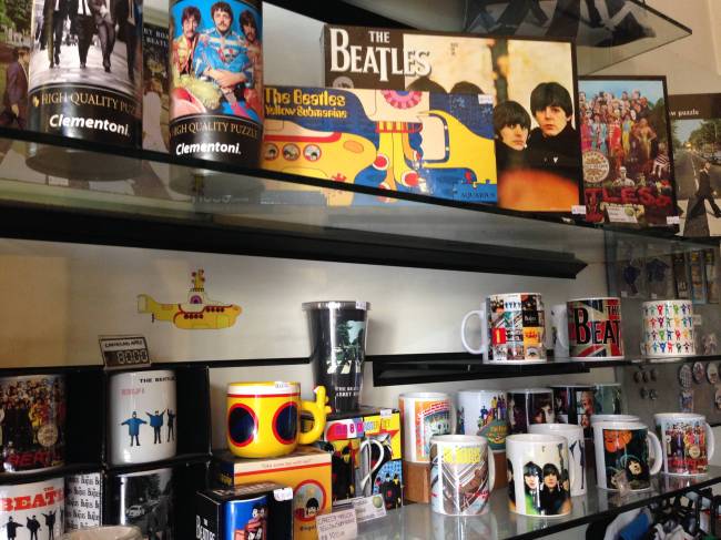 10 coisas interessantes na Galeria do Rock