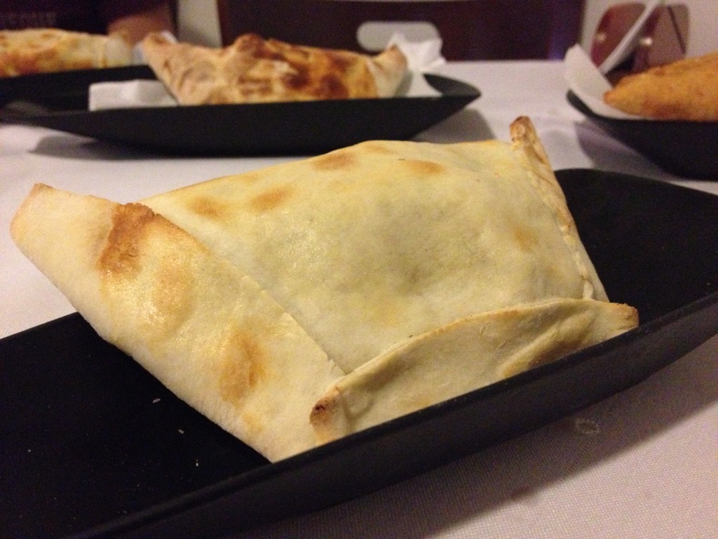 Empanada assada: (Foto: Sophia Braun)