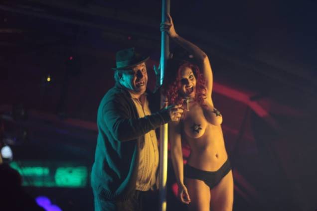 Juan e a Bailarina: com direção de Raphael Aguinaga Juan e a Bailarina: com direção de Raphael Aguinaga