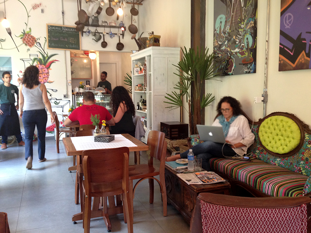 A Pérola da Rocca: espaço mistura loja e ateliê e restaurante (Foto: Mariana Oliveira)