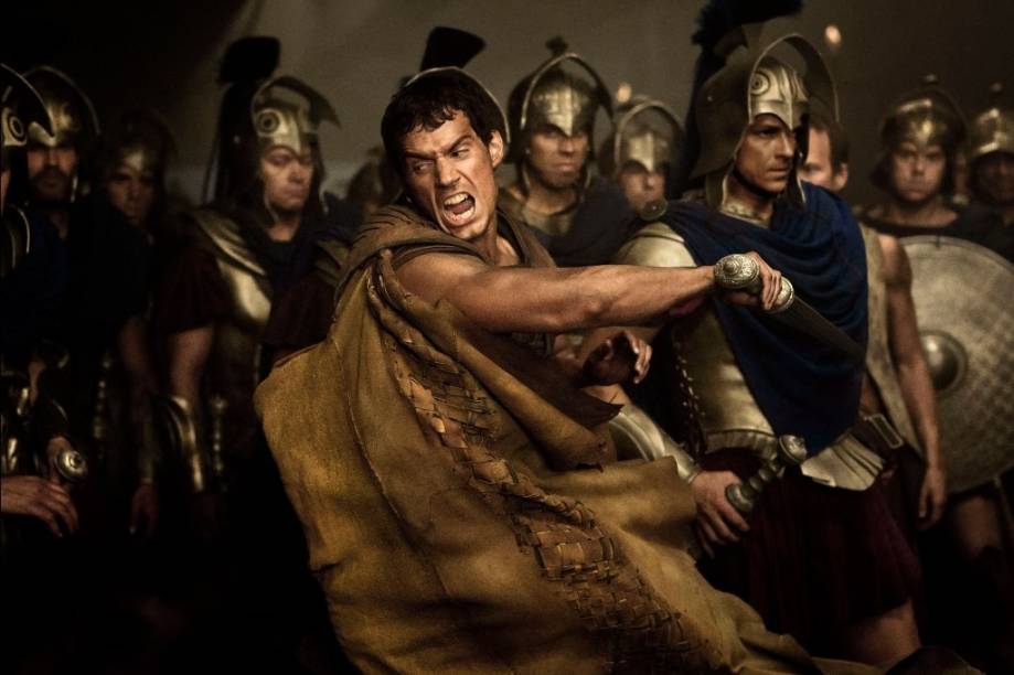 O épico Imortais, estrelado pelo galã inglês Henry Cavill: ação ambientada na Grécia antiga