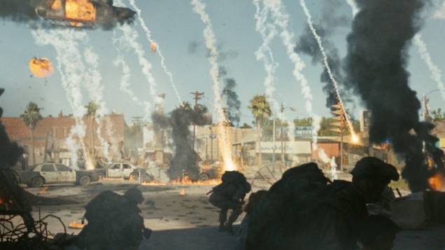 Invasão do Mundo: Batalha de Los Angeles: ficção científica tem estreia prometida para 18 de março nos cinemas Invasão do Mundo: Batalha de Los Angeles: ficção científica tem estreia prometida para 18 de março nos cinemas