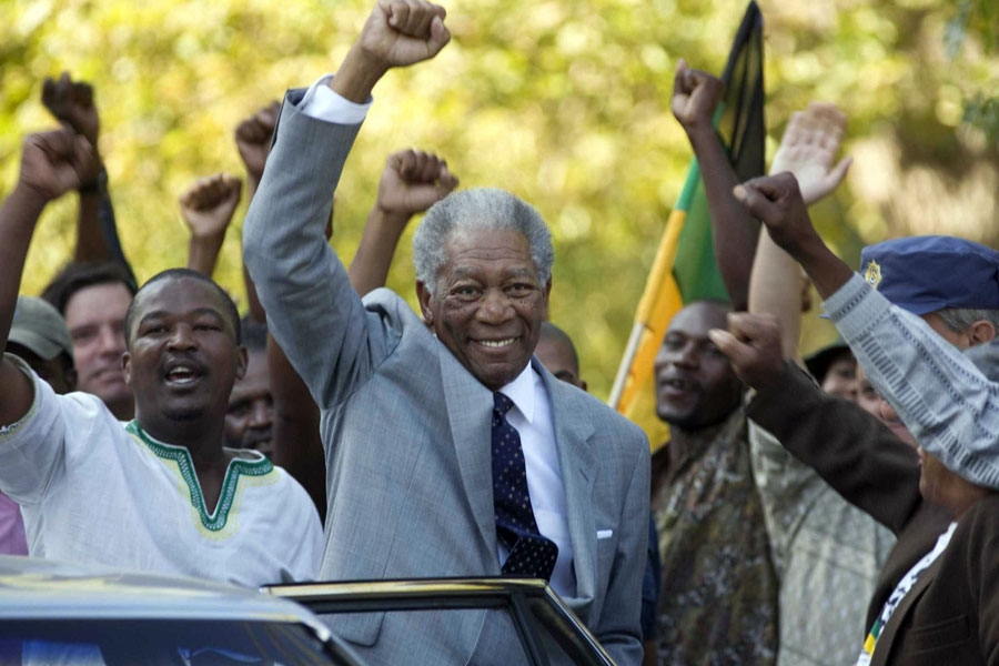 Morgan Freeman como Nelson Mandela em Invictus