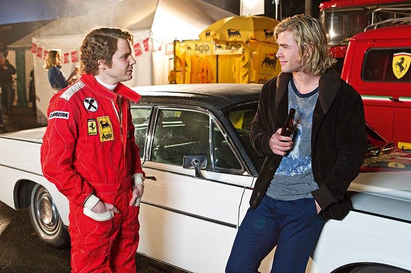 Rush - No Limite da Emoção: Niki Lauda (Daniel Brühl) e James Hunt (Cris Hemsworth), o metódico e o carismático da Fórmula 1