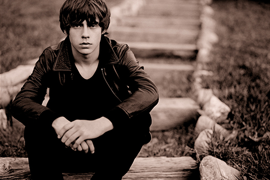 O músico inglês Jake Bugg