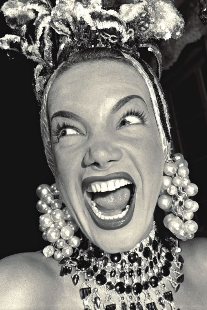Retrato da cantora Carmen Miranda