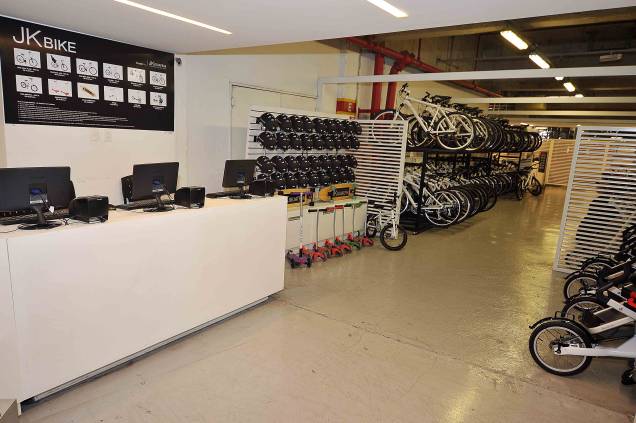 O JK Bike oferece serviço de aluguel de bicicleta, skate e minipatinete