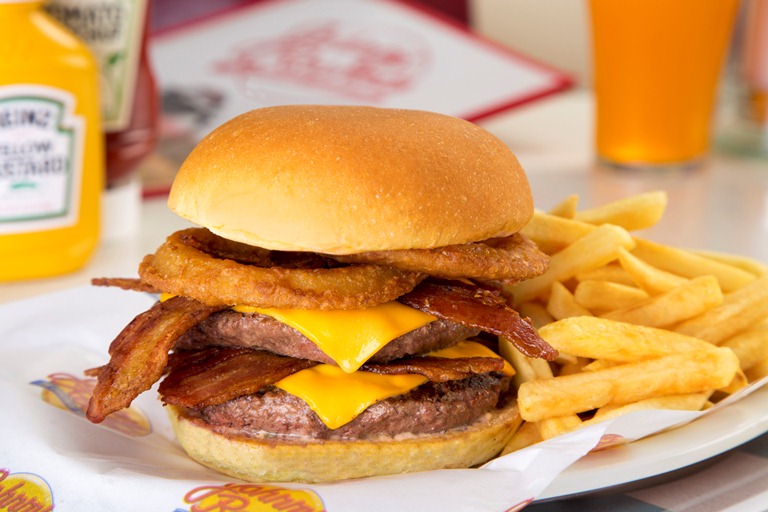 johnny-rockets-smoke-house-double-1-arnaldo-lorencato